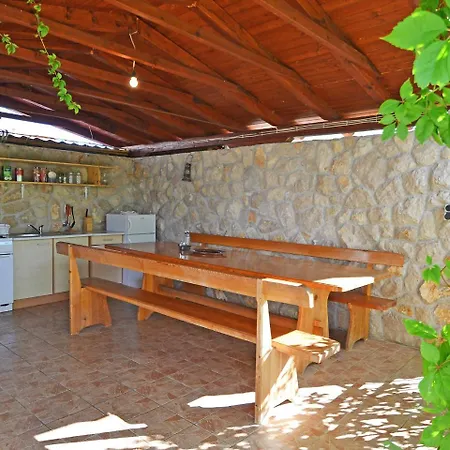 Ana-2 Apartment Pirovac